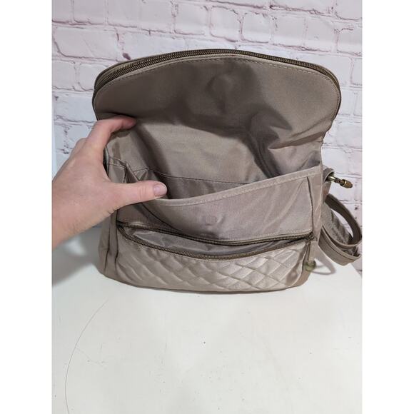 Travelon Anti Theft Classic Crossbody Bag Travel Champagne Tan Quilted NWOT - Picture 10 of 15